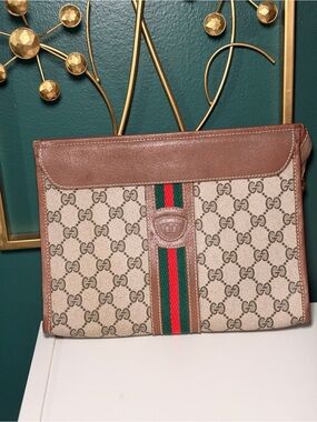 Gucci GG Supreme Sherry Line Canvas Toiletry Pouch